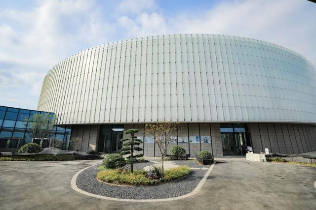 数字文旅 | 星空电竞显示打造鄂州“新地标”