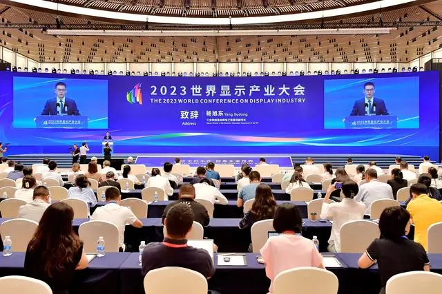 我国新型显示产业产值超4900亿